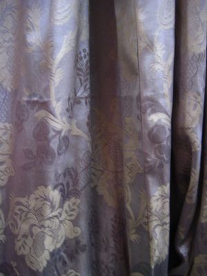 Silver/P Gld Faded Shiny Damask