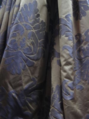 Bronze/Brown Large Damask